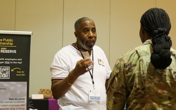 Army Reserve hosts resource event for Soldiers, families in northeast region