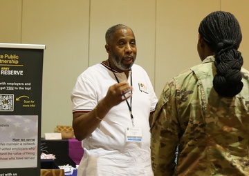 Army Reserve hosts resource event for Soldiers, families in northeast region
