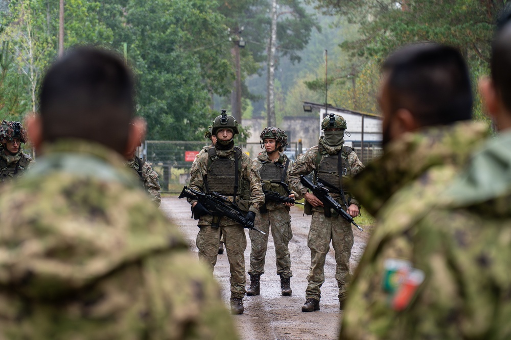 Portuguese Army Soldiers Conduct Improvised Explosive Device Training During Engineer Thunder 2025