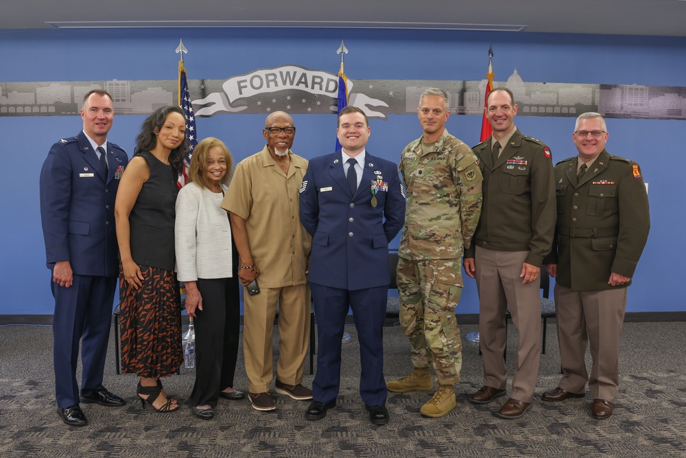 Wisconsin Air National Guard member receives Wortham Achievement Award