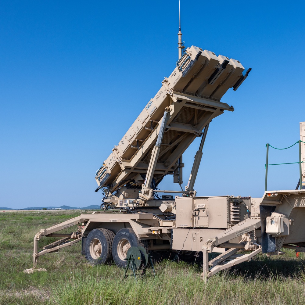 Alpha Battery sets up the Patriot Missile System