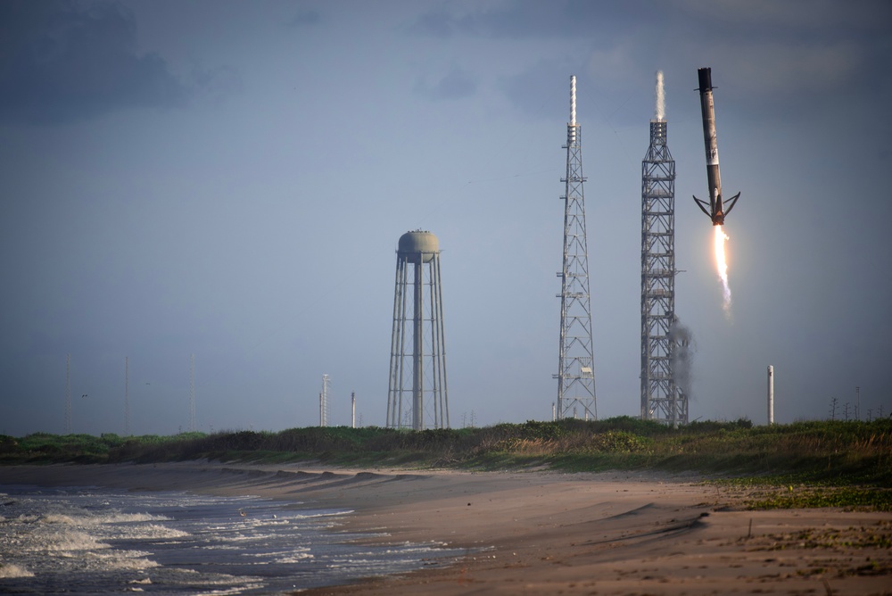 CRS NG-23 Launches from Cape Canaveral Space Force Station