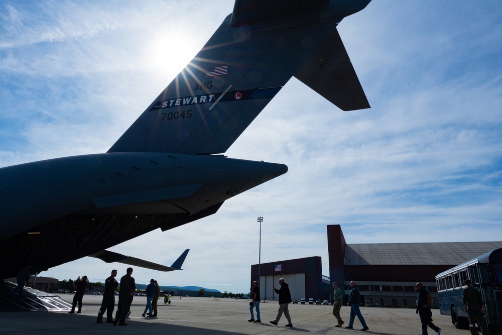 105 AW hosts ‘boss flight’