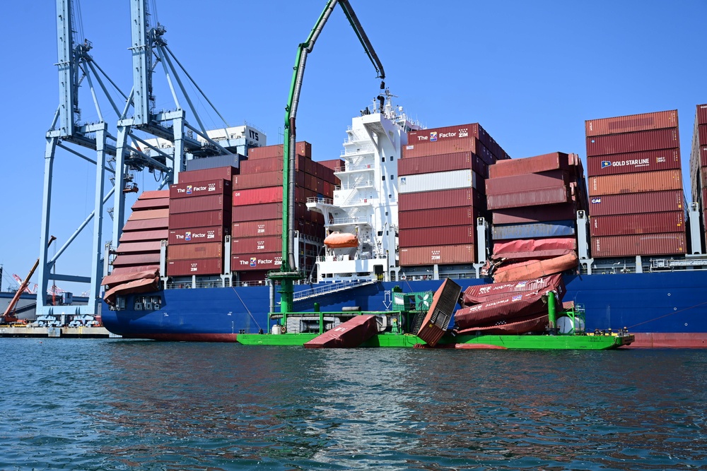 Unified Command continues to recover the fallen containers at the Port of Long Beach