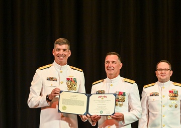 Coast Guard Great Lakes District holds change of command ceremony