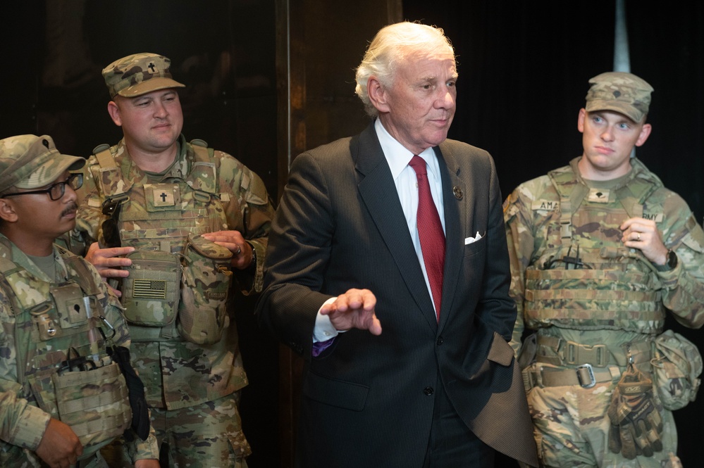 Governor of South Carolina, Henry McMaster, visits South Carolina National Guard Soldiers at Union Station, Washington, D.C.
