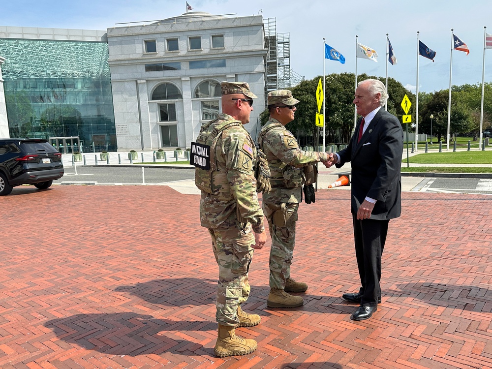 South Carolina Gov. meets with National Guard Soldiers in D.C.