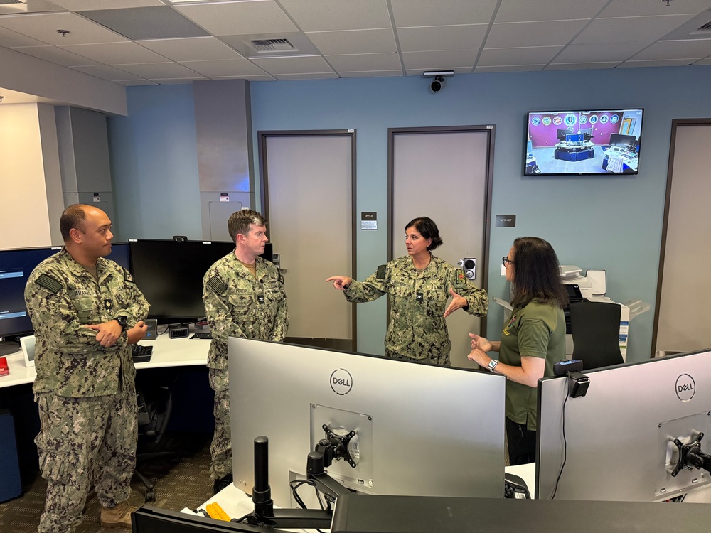 New DHN Pacific Rim Deputy Director Tours Virtual Medical Operations Center at NMCSD