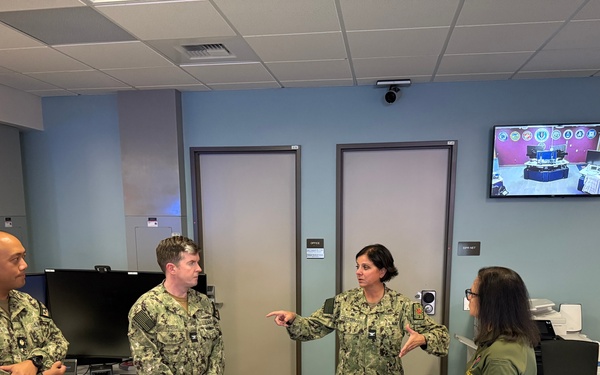 New DHN Pacific Rim Deputy Director Tours Virtual Medical Operations Center at NMCSD