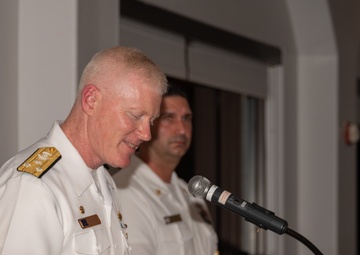 Commander, U.S. Third Fleet serves as keynote speaker at Ombudsman of the Year Appreciation Dinner