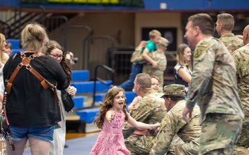 10th Mountain Division Welcomes Soldiers Home