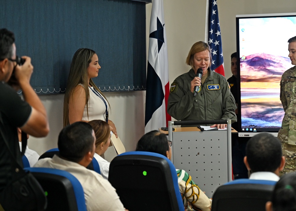AMISTAD 2025 launches final chapter in Panamá