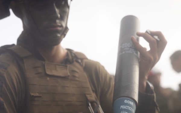 RD25 | U.S. Marines with 12th MLR and JSDF Soldiers Execute a Live-Fire Mortar Range