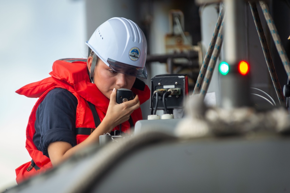 USS Blue Ridge Conducts Man Overboard Retrieval Drill