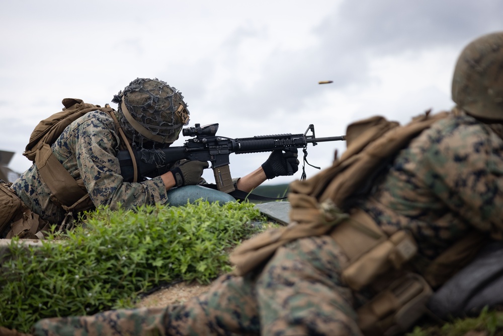 RD25 | U.S. Marines and Japan Ground Self-Defense Force Participate in a Bilateral Live-Fire Range