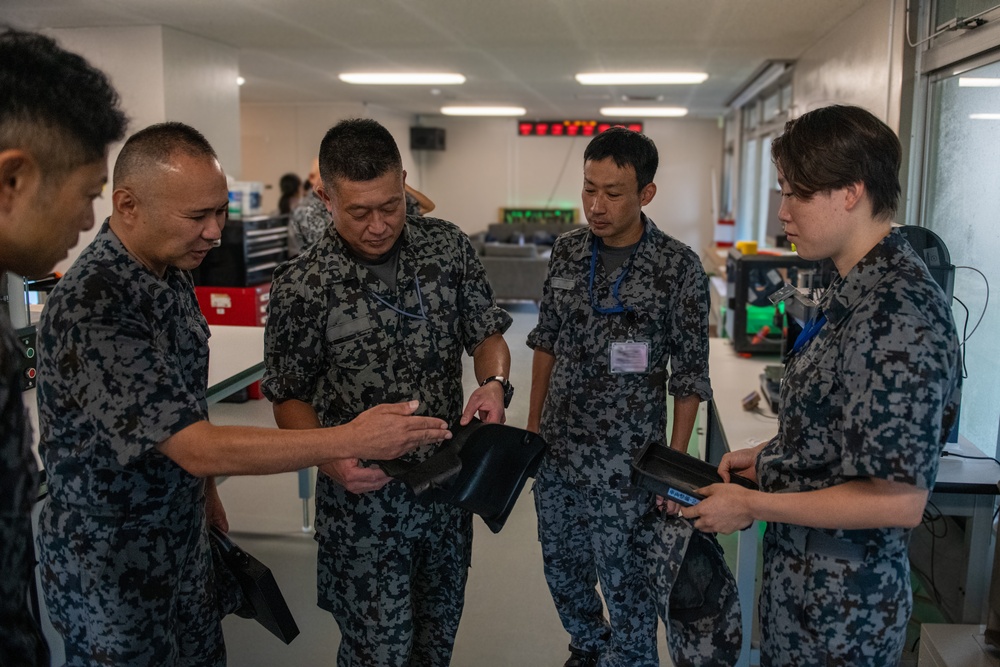 Yokota Futures Office host JASDF for manufacturing symposium