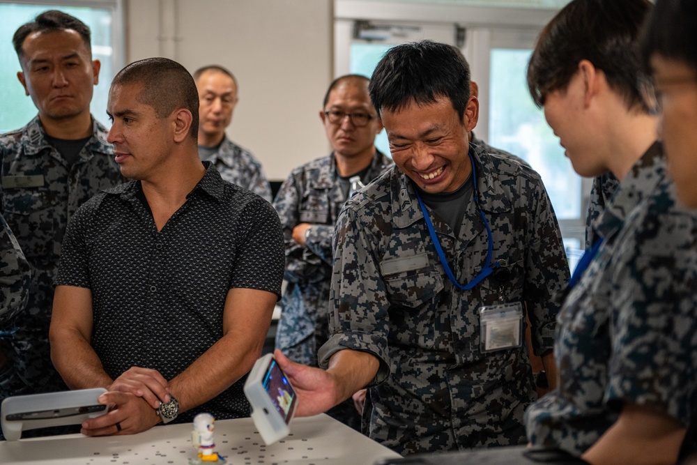 Yokota Futures Office host JASDF for manufacturing symposium