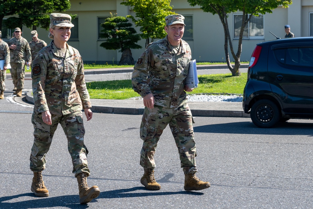 Eyes on Misawa: PACAF deputy commander visits 35th FW&amp;#xA;