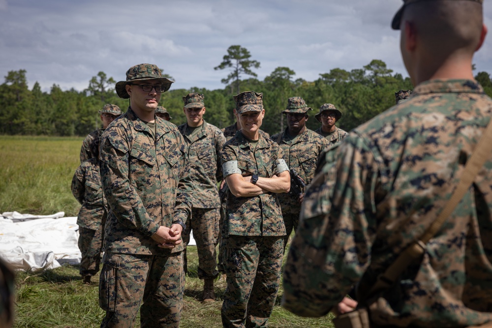 2nd MLG Commanding General recognizes Marines during 2nd Combat Readiness Regiment Field Exercise