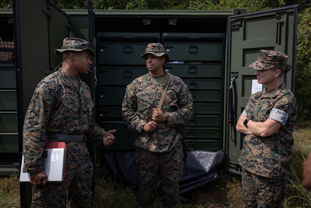 2nd MLG Commanding General recognizes Marines during 2nd Combat Readiness Regiment Field Exercise