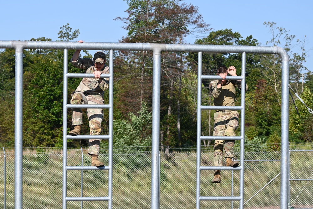 Joint Base McGuire-Dix-Lakehurst – US Air Force 521 Contingency Response Squadron – NATO Obstacle Course. 09-12-2025