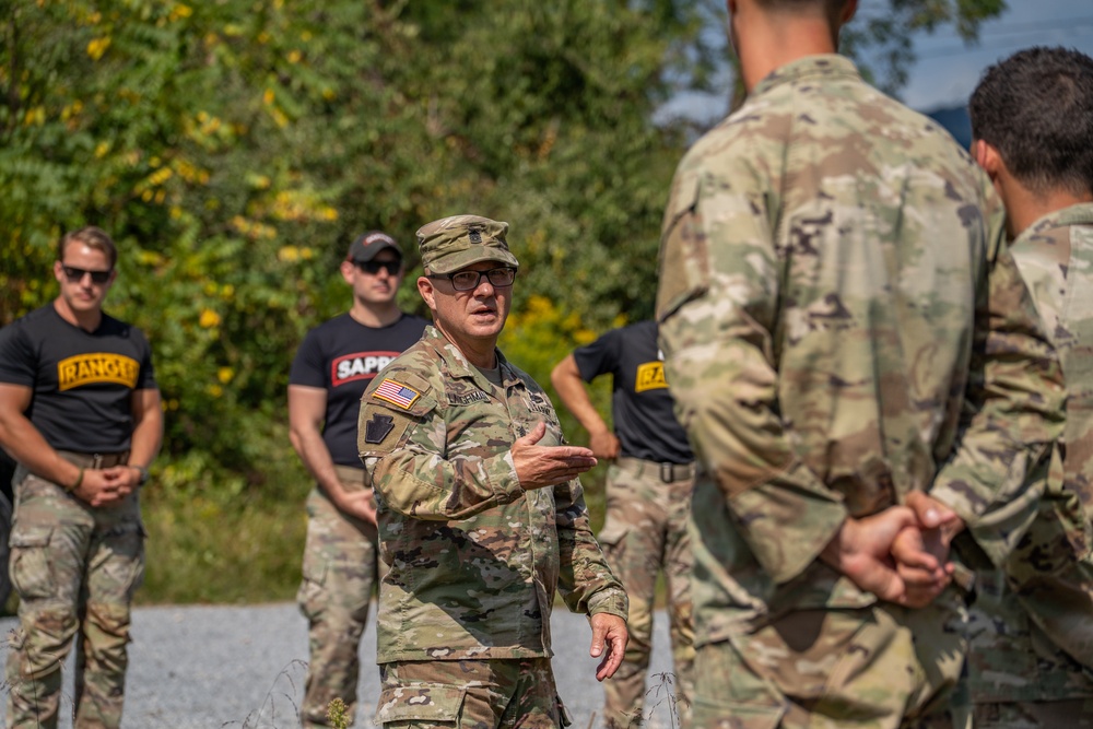 Maj. Gen. Laura McHugh visits Ranger and Sapper Assesment Program