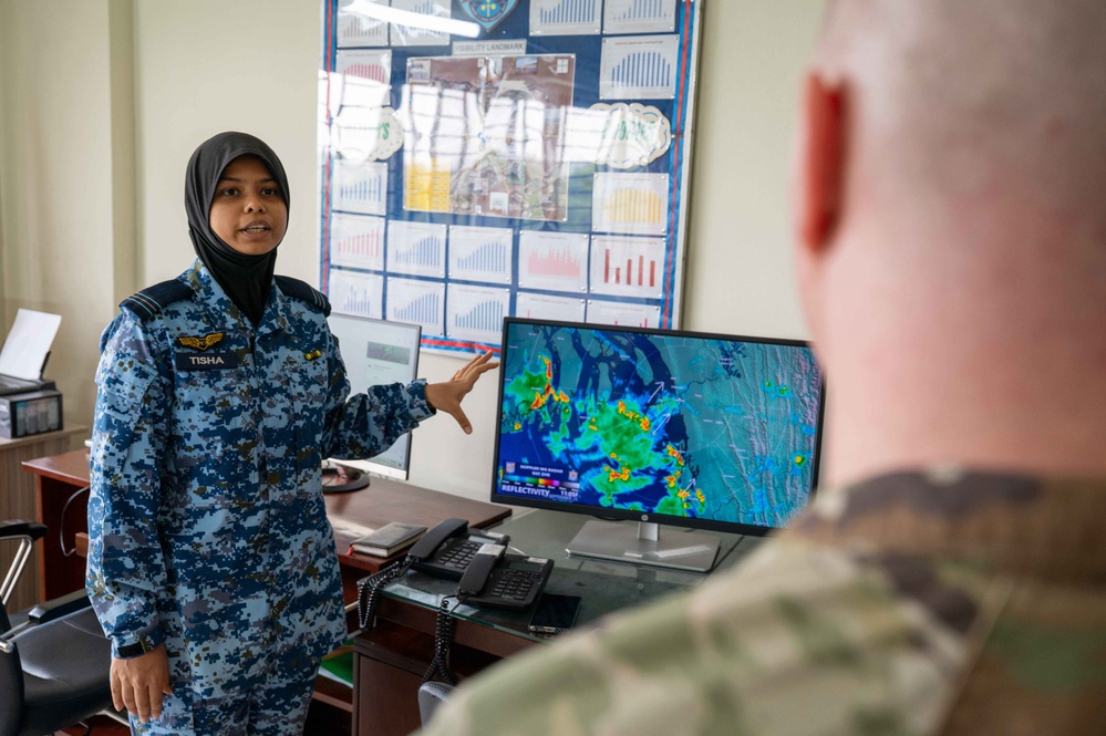 U.S. Air Force and Bangladesh Air Force discuss weather during subject matter expert exchange