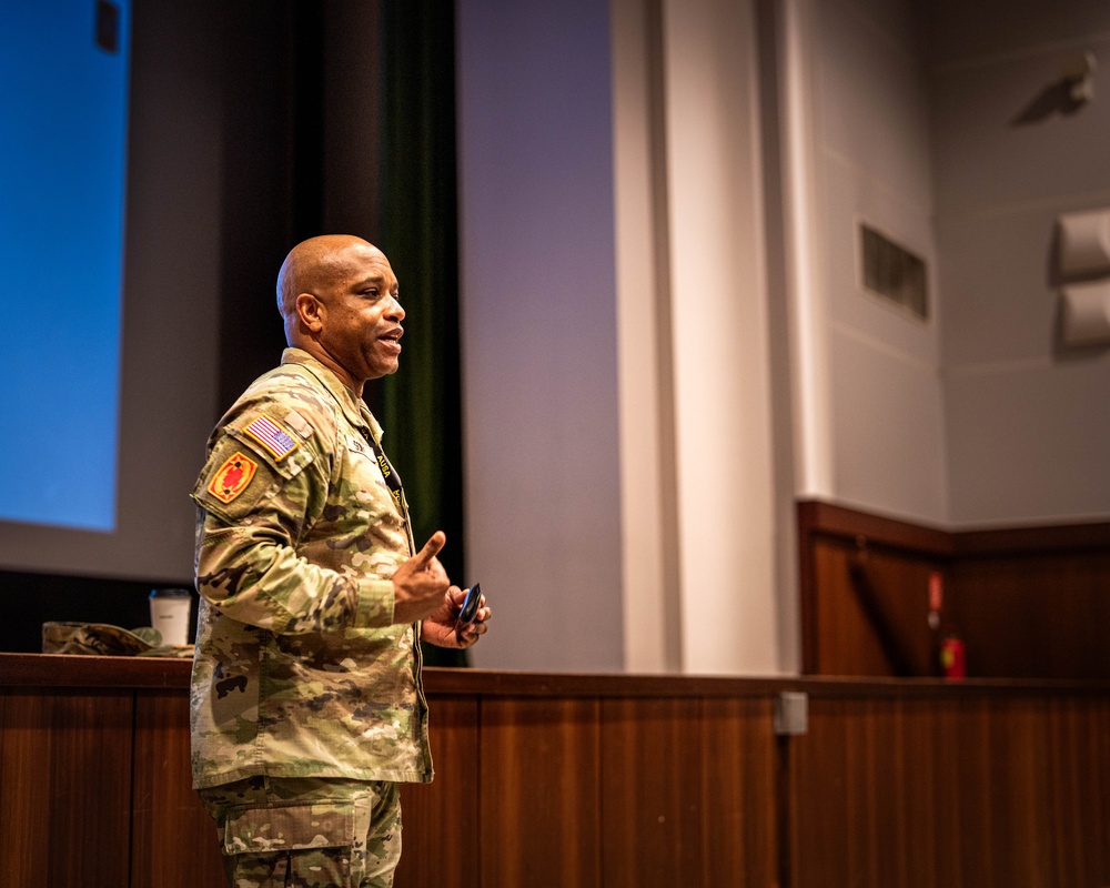 10th AAMDC CSM visits Baumholder