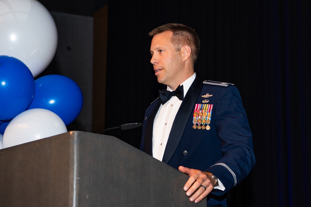 Wings over the Eifel: 52nd Fighter Wing hosts Air Force Ball