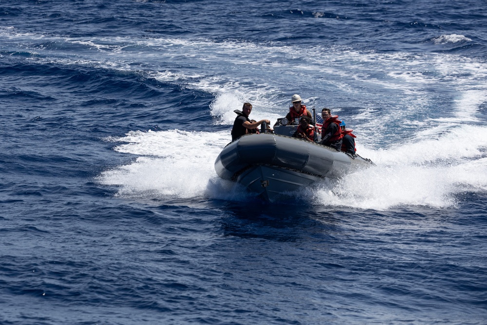 USS Curtis Wilbur (DDG 54) Conducts Small Boat Operations