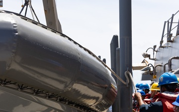 USS Curtis Wilbur (DDG 54) Conducts Small Boat Operations