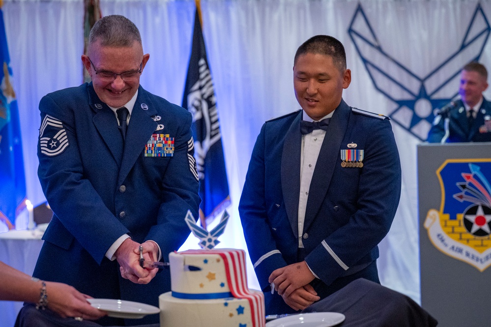 Grissom Airmen Celebrate Tradition at Air Force Ball