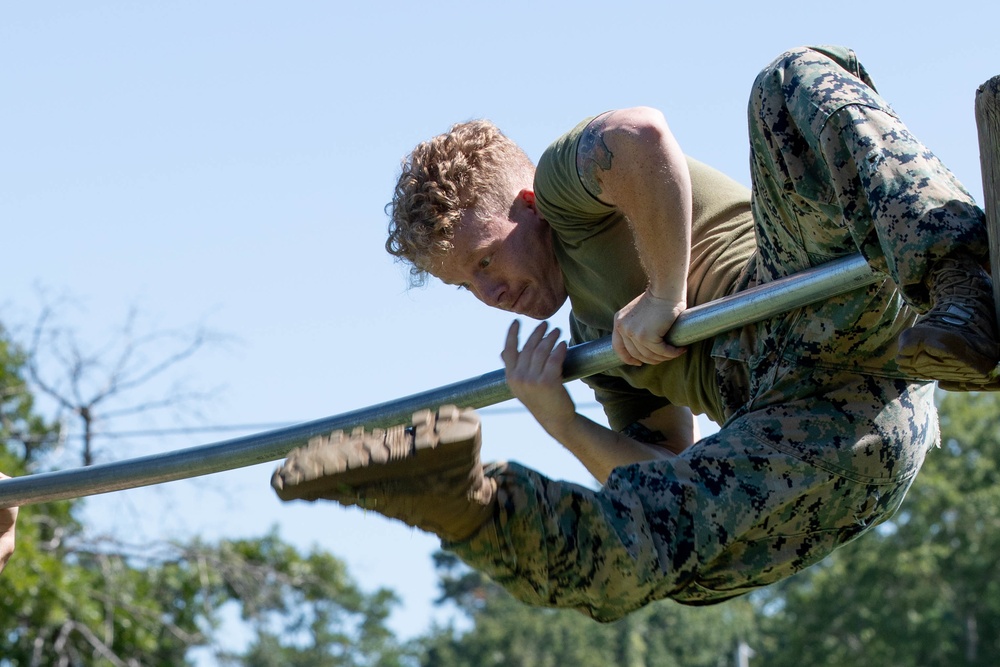 Human Performance Center hosts Fittest of 2nd Marine Logistics Group Competition