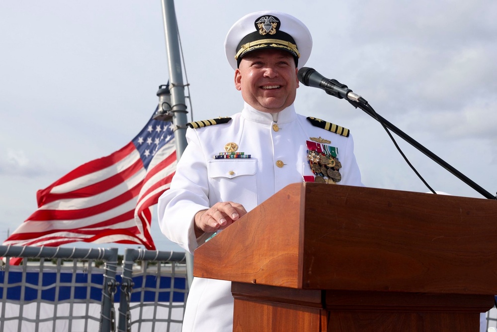 LCSRON 2 Change of Command
