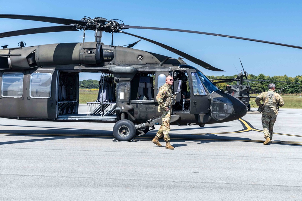 8-229th AHB conducts final formation flight