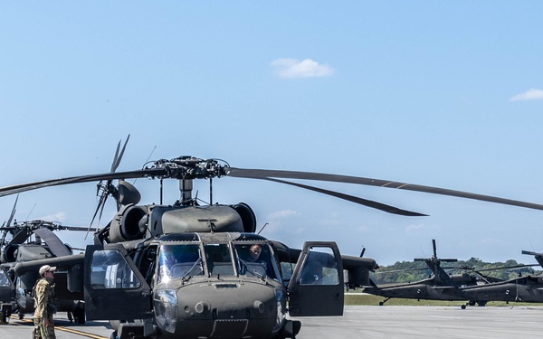 8-229th AHB conducts final formation flight