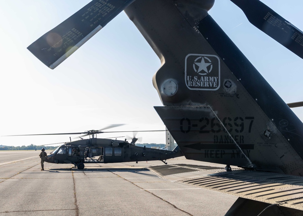 8-229th AHB conducts final formation flight