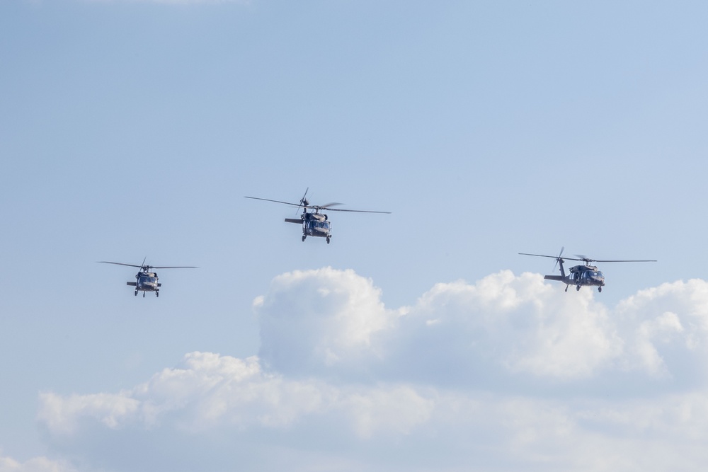 8-229th AHB conducts final formation flight