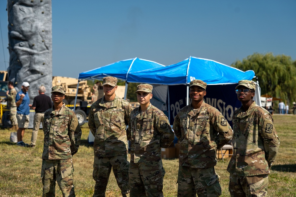 A day at the ARMY EXPO 2025: ROTC Cadets