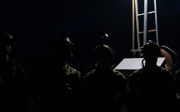U.S. Marines, Swedish forces conduct night raid training