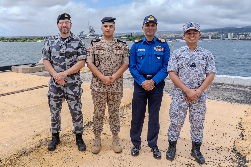 Participants Complete International Shipyard Management Course at PHNSY &amp; IMF