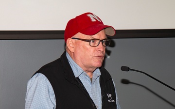 Lt. Gen. (Ret.) Hogg Talks With 1ID Leadership