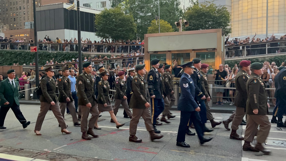 Fort Hamilton commanders attend FDNY 9/11 Sunset Ceremony in honor of Patriots Day