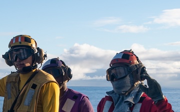 USS America (LHA 6) Conducts Flight Deck Fire Drill