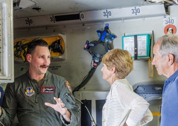 Former POW shares story of survival, sacrifice