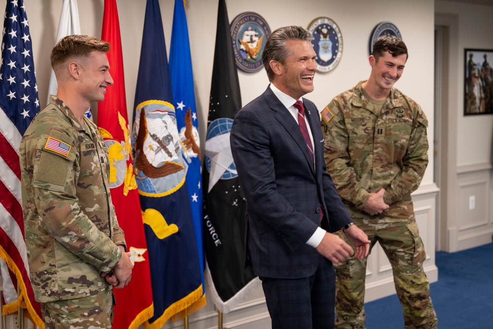 2025 Best Ranger Competition Winners Meet SW Hegseth, Tour Pentagon