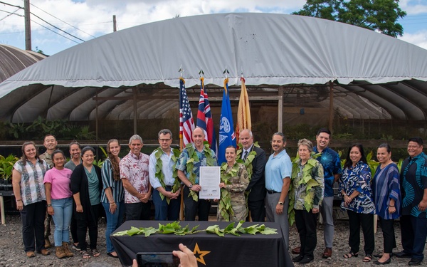 UH, USAG Hawai‘i sign agreement to deepen conservation work, expand workforce training