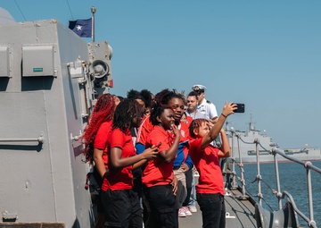 CNS Almirante Cochrane (FF 05) Ship Tour