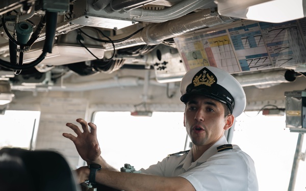 CNS Almirante Cochrane (FF 05) Ship Tour