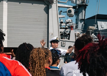 CNS Almirante Cochrane (FF 05) Ship Tour